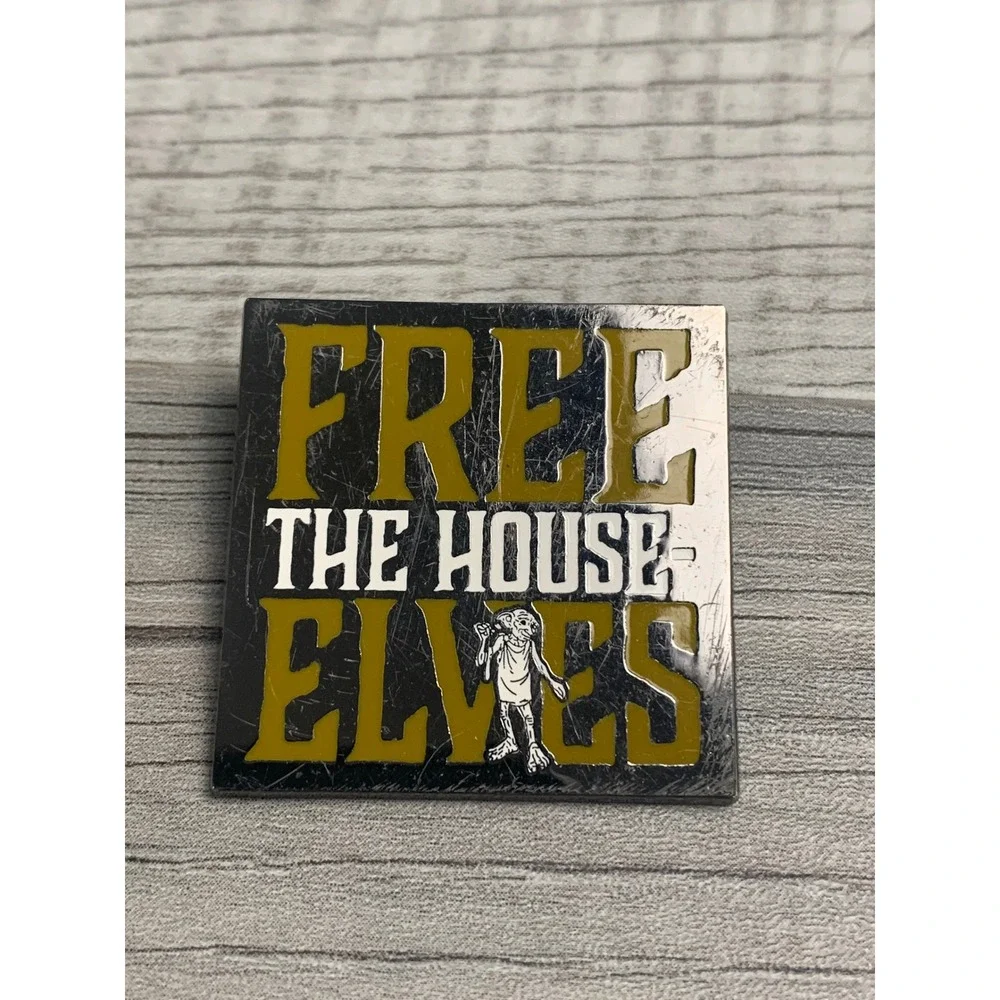Universal Studios Harry Potter Free The House-Elves Dobby Enamel Pin 2023 3877